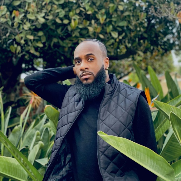 Meet your Posher, Bijan - Picture 1 of 1